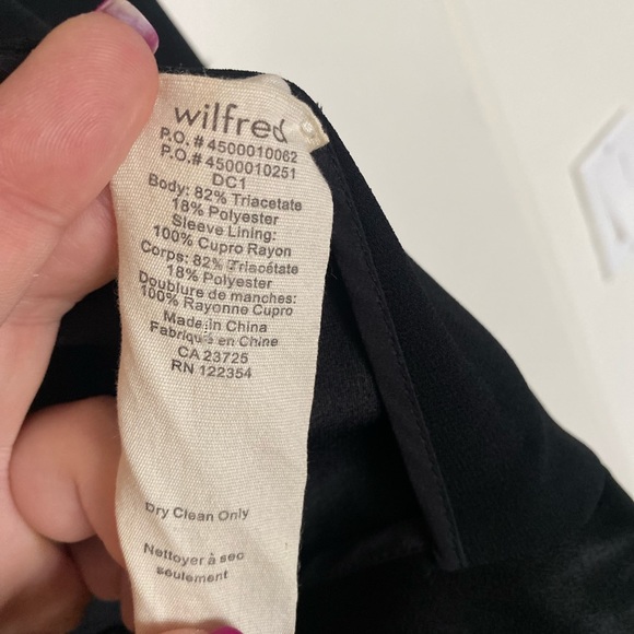 Wilfred Aritzia black blazer - Picture 4 of 6